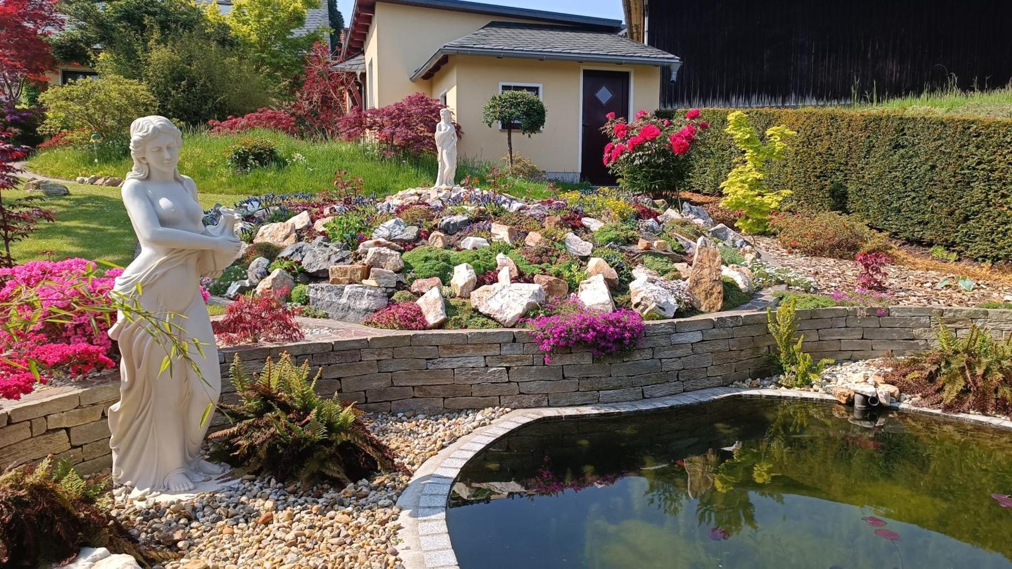 Ferienhaus Und Ferienwohnung "Am Waldsaum" คัวร์ออร์ท กอห์ริช ภายนอก รูปภาพ