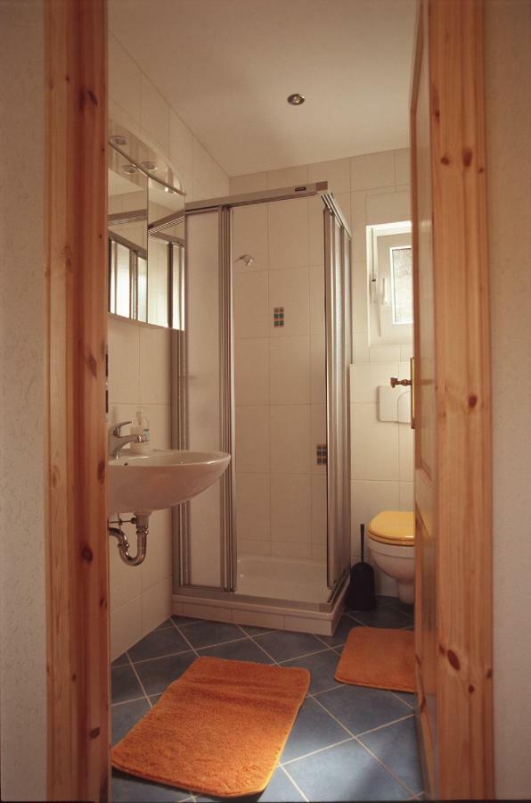 Ferienhaus Und Ferienwohnung "Am Waldsaum" คัวร์ออร์ท กอห์ริช ภายนอก รูปภาพ